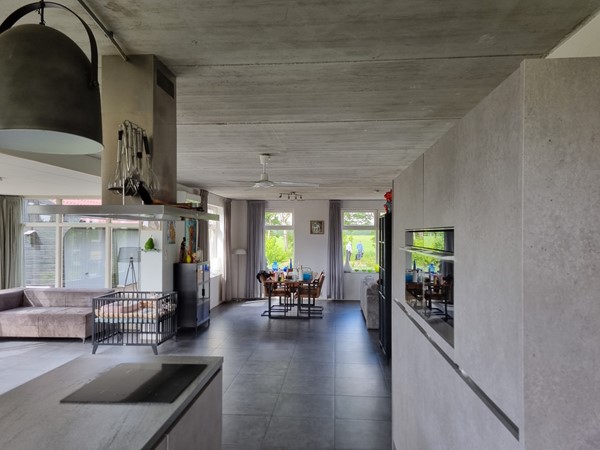 WhatsApp Image 2025-11-17 at 19.40.23.jpeg